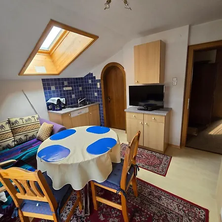 Haus Talblick Bed & Breakfast *